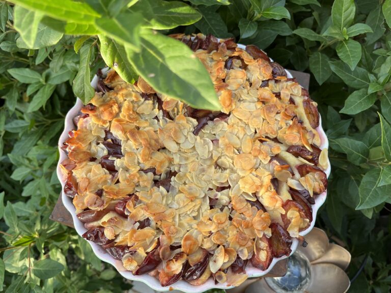 Florentiner Zwetschgenkuchen: Hefeteig mit Zwetschgen und Mandeltopping